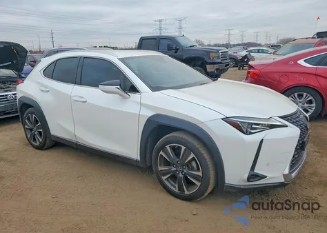2020 Lexus Ux 200 Base z USA, uszkodzony, nr VIN JTHX3JBH3L2029238
